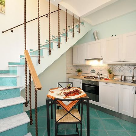 Domus Florio Sabbia Lägenhet Amalfi Exteriör bild